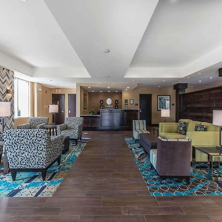 Comfort Inn & Suites Airport North YYC Eksteriør bilde