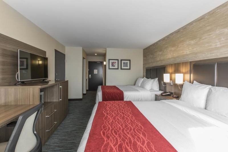 Comfort Inn & Suites Airport North YYC Eksteriør bilde