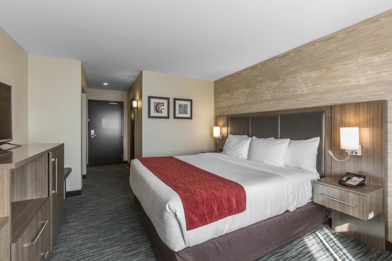 Comfort Inn & Suites Airport North YYC Eksteriør bilde